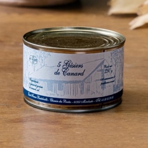 Boîte de cinq gésiers de canard confits de 290 g, étiquette illustrée d’une ferme